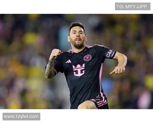 著名足球明星近期是否完成交易转会引发球迷热议与关注