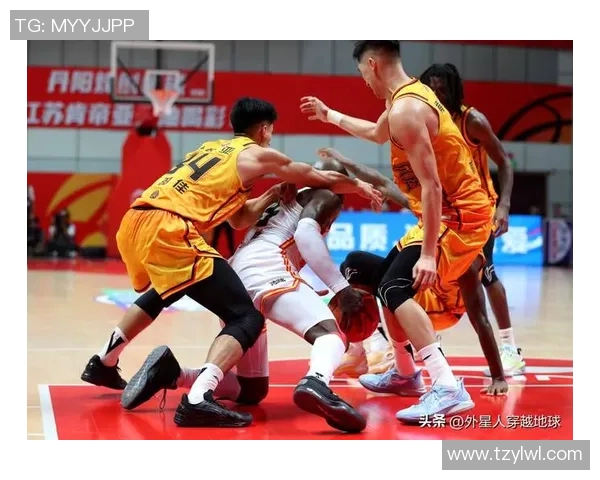 江苏肯帝亚迎战新疆篮球队全力争胜展现实力与团队合作精神 江苏肯帝亚迎战新疆篮球队全力争胜展现实力与团队合作精神